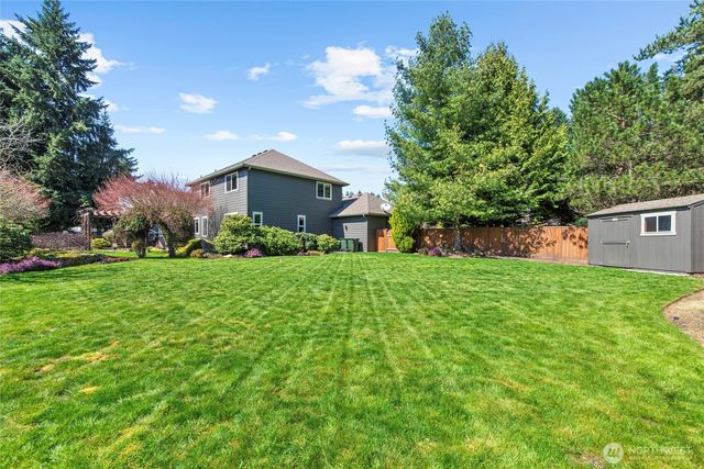 15523 SE 261st Place, Covington, WA 98042