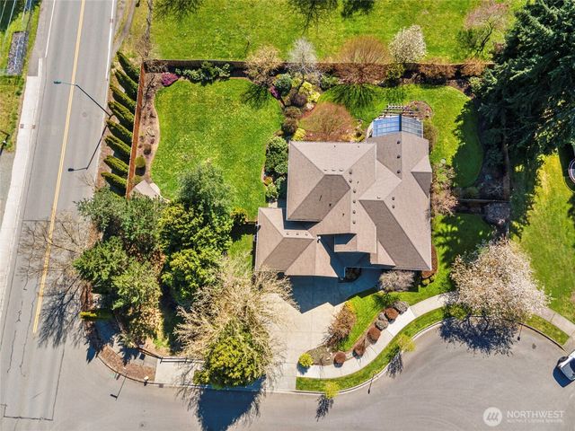15523 SE 261st Place, Covington, WA 98042