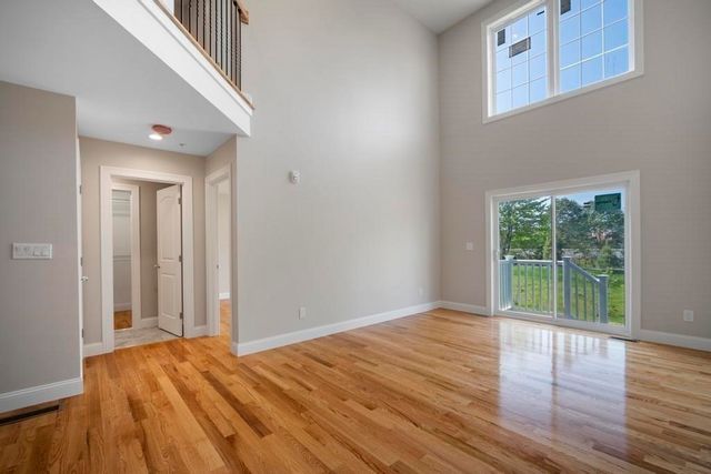 4 Sabrina Way H, Agawam, MA 01001