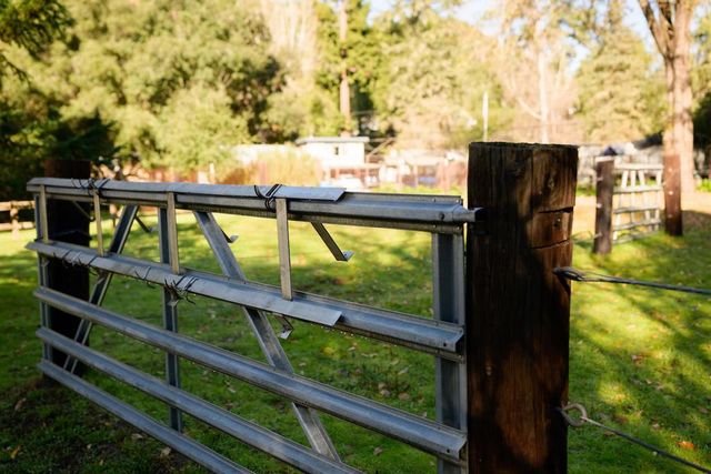 515 Lockhart Gulch Road, Scotts Valley, CA 95066