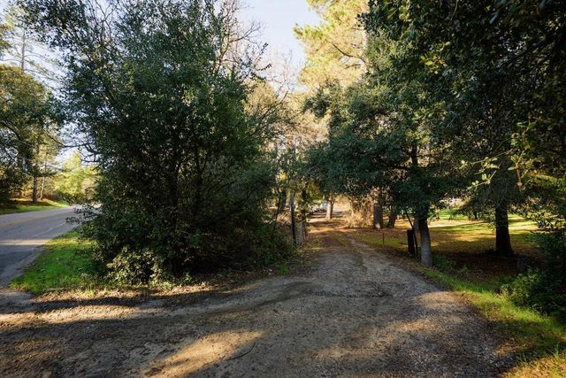 515 Lockhart Gulch Road, Scotts Valley, CA 95066