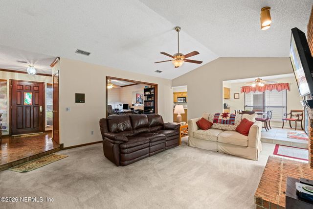 7210 SECRET WOODS Drive, Jacksonville, FL 32216