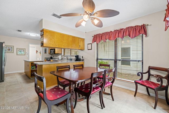 7210 SECRET WOODS Drive, Jacksonville, FL 32216