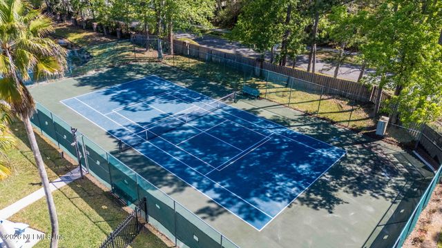 7210 SECRET WOODS Drive, Jacksonville, FL 32216