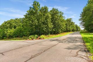 149 Mossy Oak Trail 167, Nebo, NC 28761