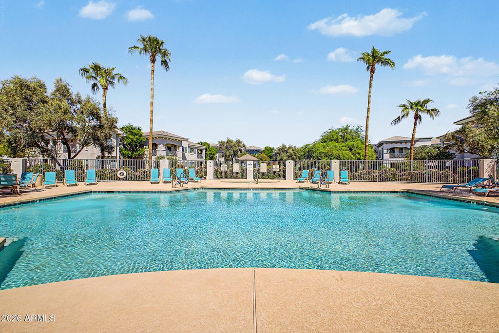 295 N Rural Road 131, Chandler, AZ 85226 — photo 4