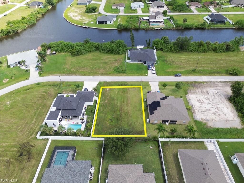 2905 NW 9th TER, CAPE CORAL, FL 33993 — photo 2