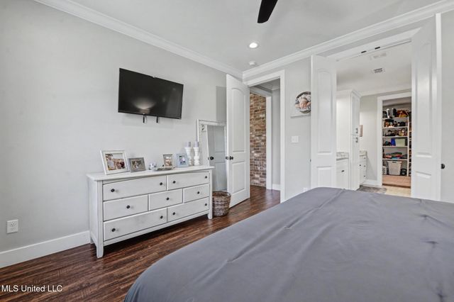 802 Old Spanish Trail, Bay Saint Louis, MS 39520