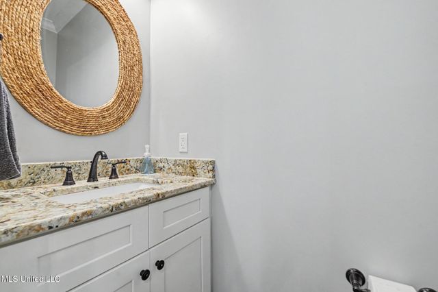 802 Old Spanish Trail, Bay Saint Louis, MS 39520