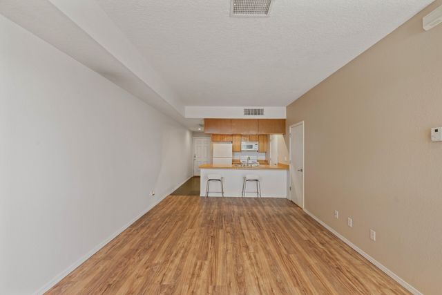 702 Broadway Boulevard SE APT 7, Albuquerque, NM 87102