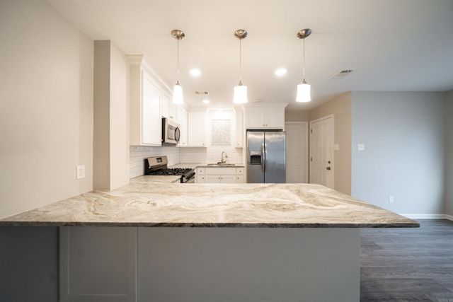 525 S Oak Street, Little Rock, AR 72205