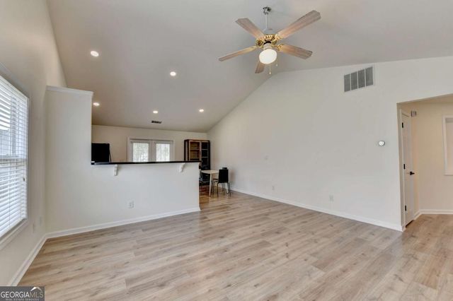 4644 Pine Isle Way, Sugar Hill, GA 30518