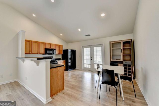 4644 Pine Isle Way, Sugar Hill, GA 30518