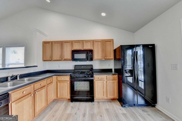 4644 Pine Isle Way, Sugar Hill, GA 30518