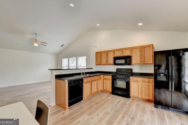 4644 Pine Isle Way, Sugar Hill, GA 30518