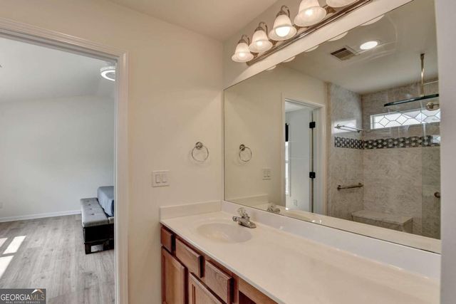 4644 Pine Isle Way, Sugar Hill, GA 30518