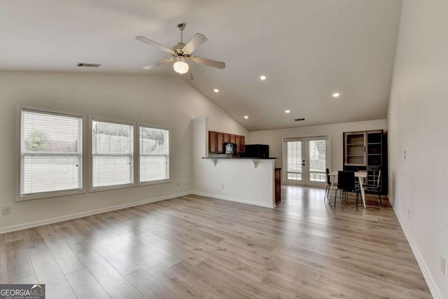 4644 Pine Isle Way, Sugar Hill, GA 30518