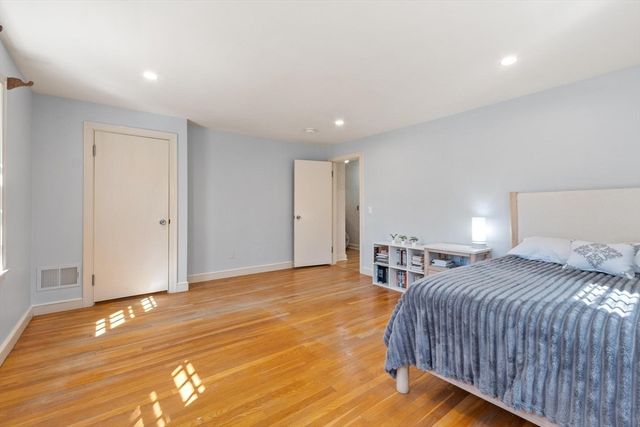 96 Mossman Rd, Sudbury, MA 01776