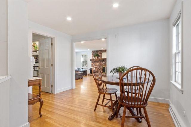 96 Mossman Rd, Sudbury, MA 01776