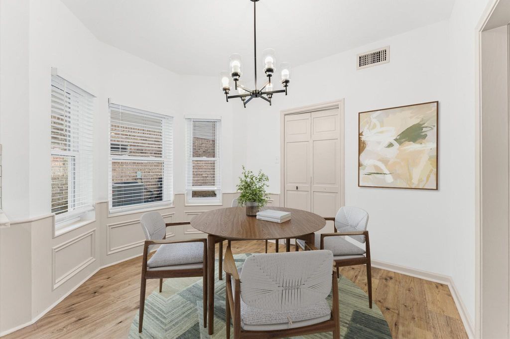 Image 10 of property listing at 20618 Prince Creek Drive, Katy, TX 77450