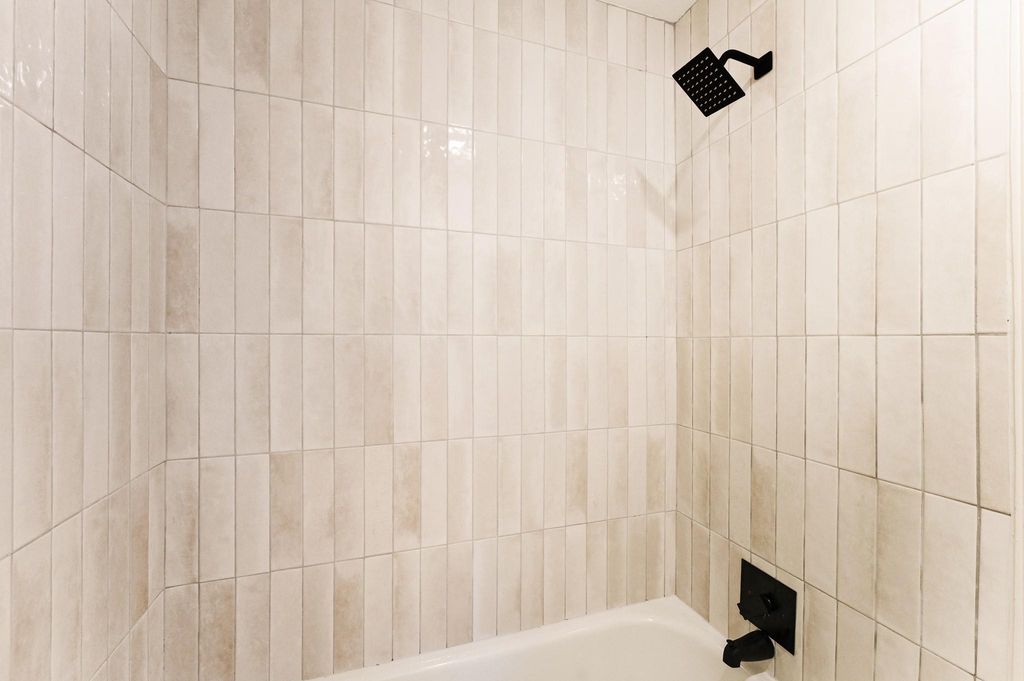 Image 21 of property listing at 20618 Prince Creek Drive, Katy, TX 77450