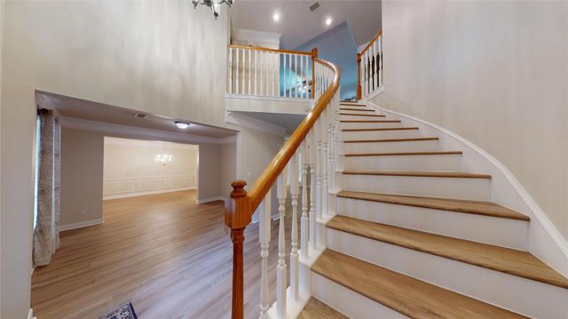 16215 Willowpark Dr, Tomball, TX 77377