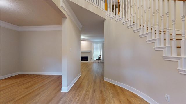 16215 Willowpark Dr, Tomball, TX 77377
