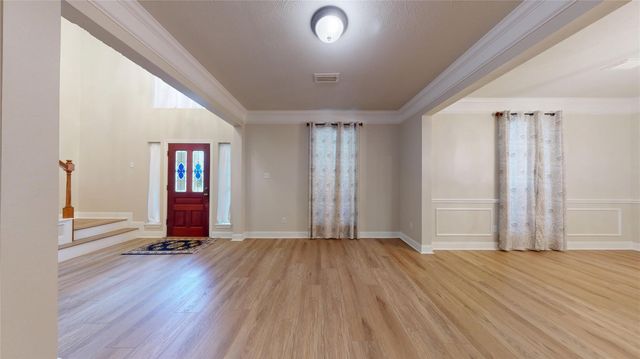 16215 Willowpark Dr, Tomball, TX 77377
