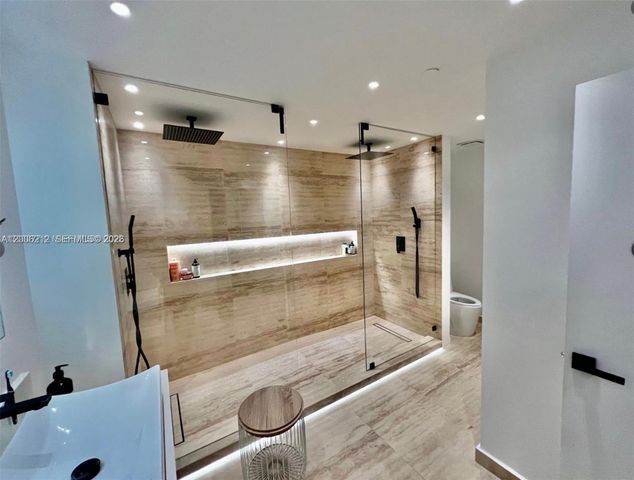 3340 NE 190th St 409, Aventura, FL 33180