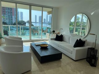 3340 NE 190th St 409, Aventura, FL 33180