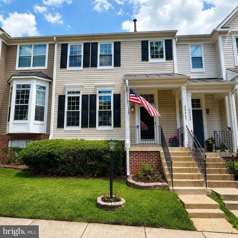 20567 WARBURTON BAY SQ, Sterling, VA 20165