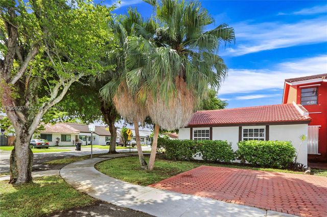 6330 SW 135th Avenue 39, Miami, FL 33183