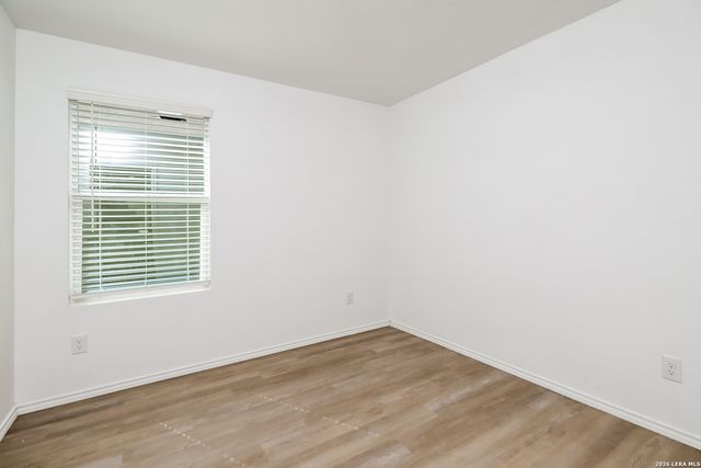 10619 McClintock, Converse, TX 78109