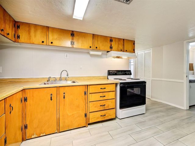 313 JESSICA STREET N, Nokomis, FL 34275