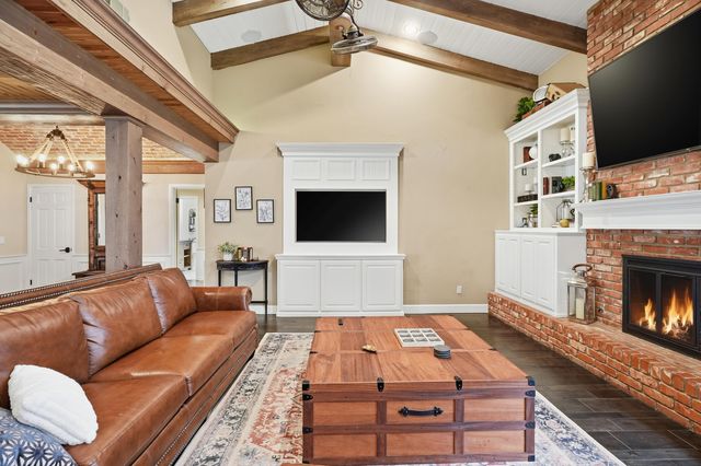 4602 13th Street, Lubbock, TX 79416