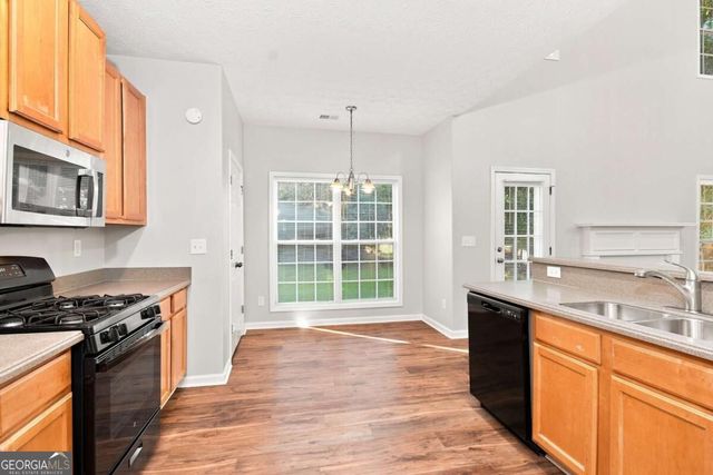 632 Addison Way, Mcdonough, GA 30253