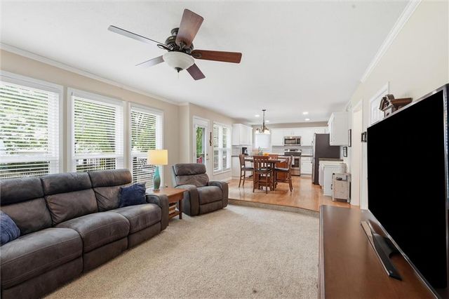 12265 S Mullen Road, Olathe, KS 66220