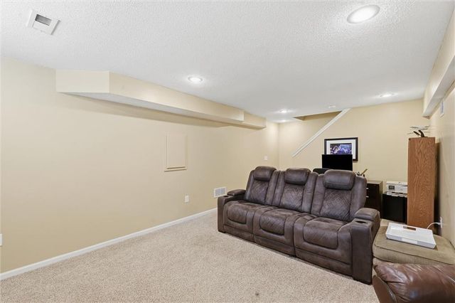 12265 S Mullen Road, Olathe, KS 66220