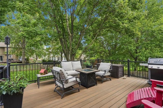 12265 S Mullen Road, Olathe, KS 66220