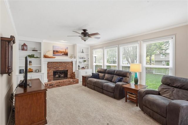 12265 S Mullen Road, Olathe, KS 66220