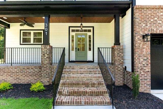 301 W College Street, Louisburg, NC 27549