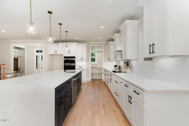 301 W College Street, Louisburg, NC 27549