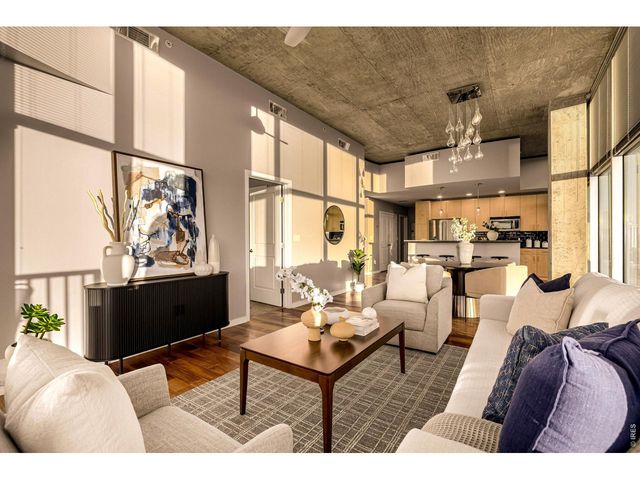 1700 Bassett St 2117, Denver, CO 80202
