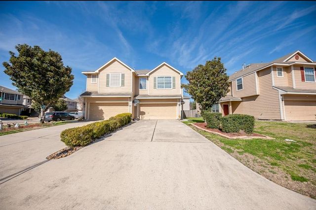 16202 Greenport Lane, Houston, TX 77084