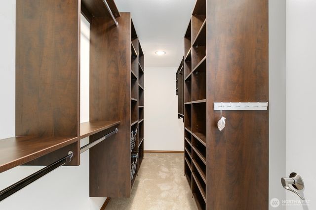 11404 NE 103rd Street, Kirkland, WA 98033