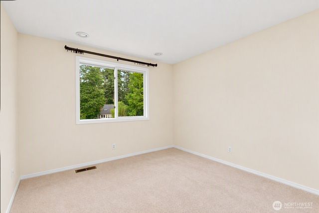 11404 NE 103rd Street, Kirkland, WA 98033