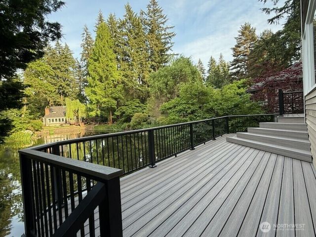11404 NE 103rd Street, Kirkland, WA 98033