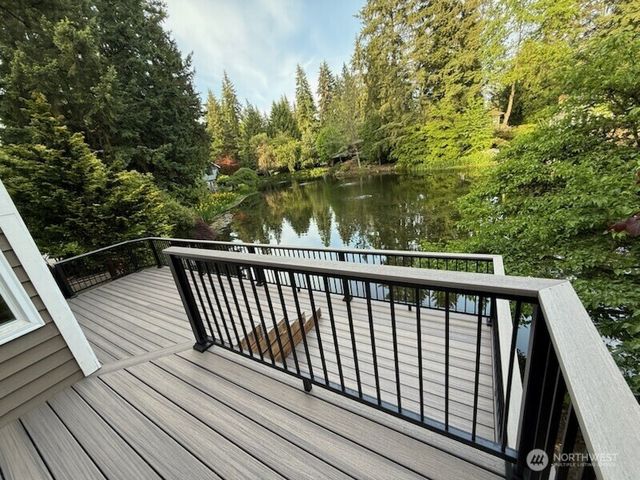 11404 NE 103rd Street, Kirkland, WA 98033