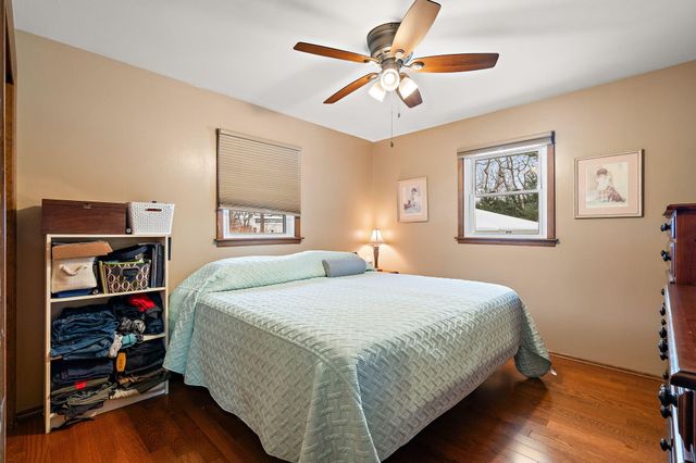 5851 Newport Avenue, Portage, IN 46368