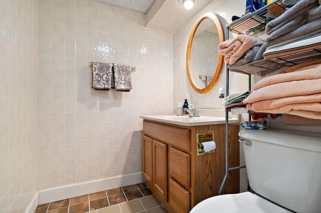 5851 Newport Avenue, Portage, IN 46368